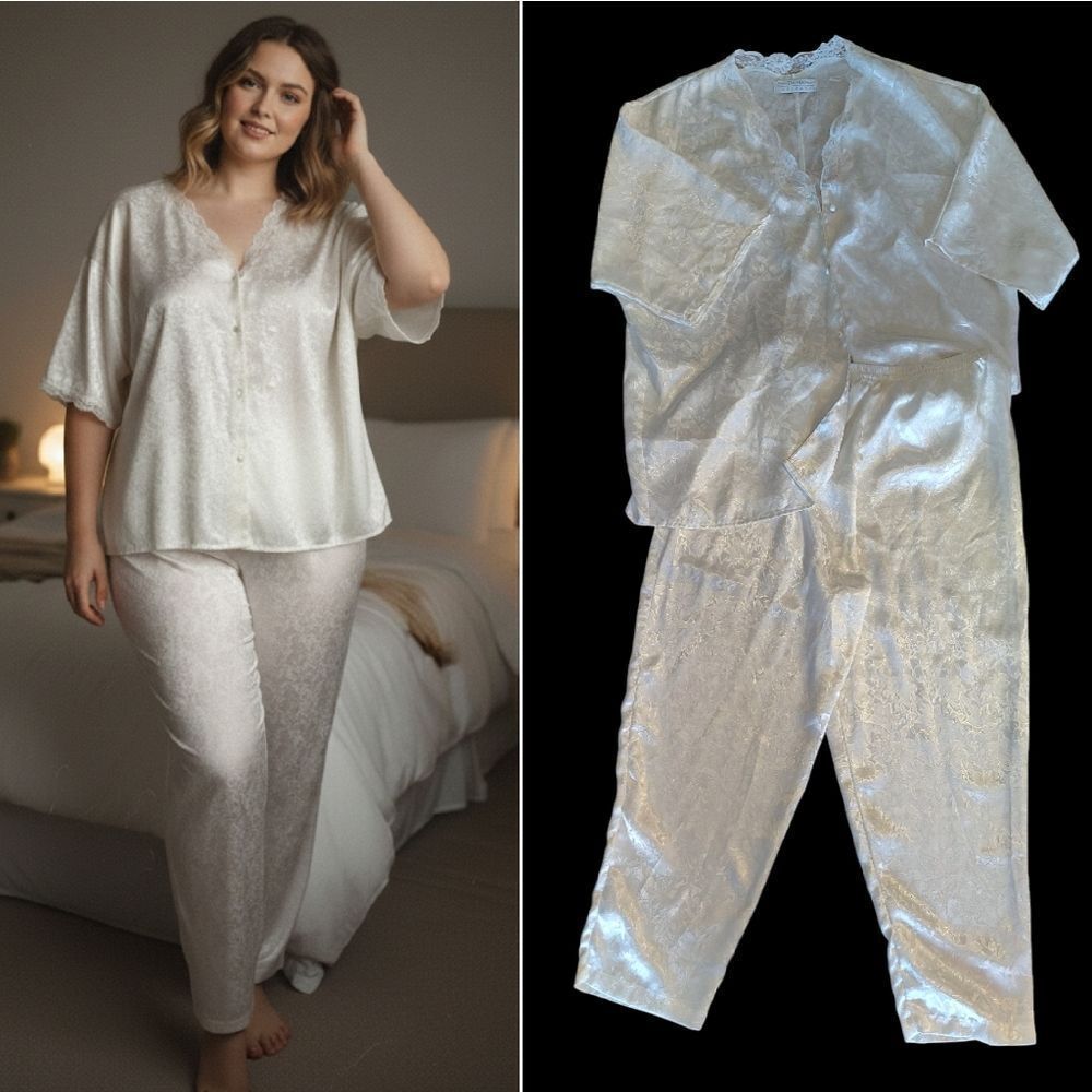 VTG 80s Pearl White Satin Floral Oversized 2 Piece Pajama Set‎ Plus 1X